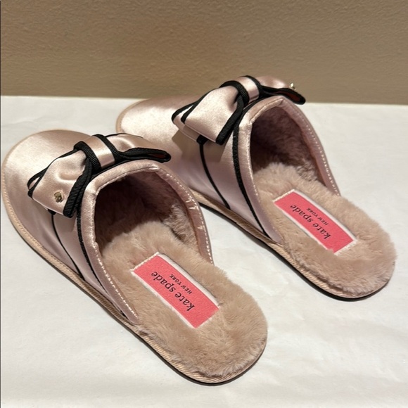 NWOT Kate Spade Pink and Black Slippers with Bow Detail and Faux Fur - Picture 10 of 14